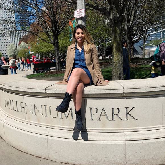 Meet your Posher, Nicole - Picture 1 of 1